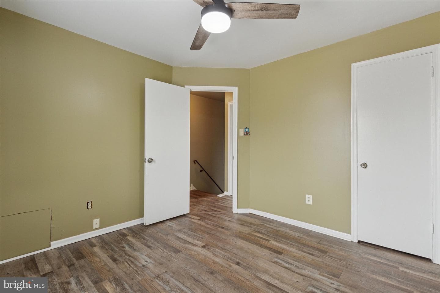 150 Station Drive photo 20