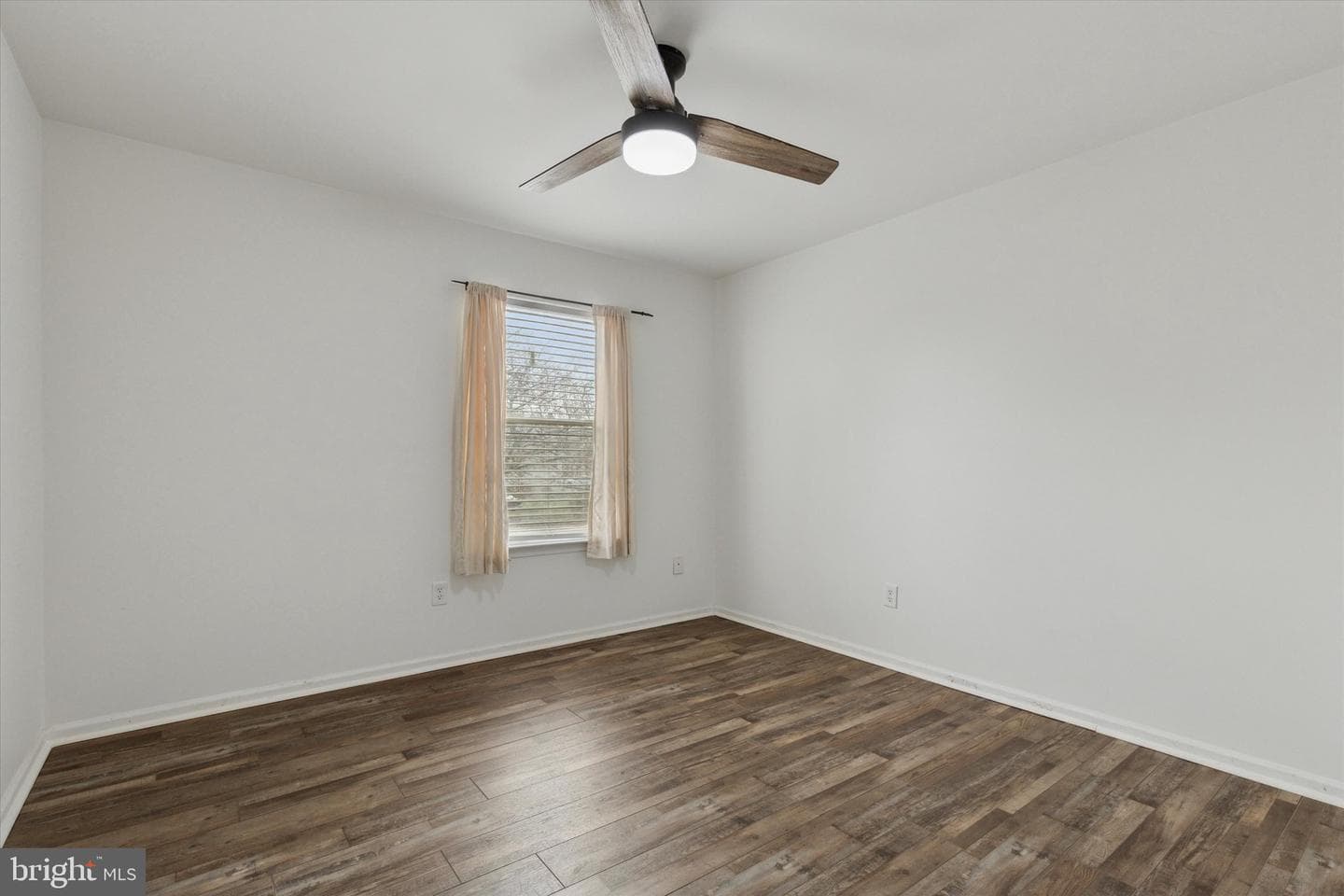 150 Station Drive photo 22