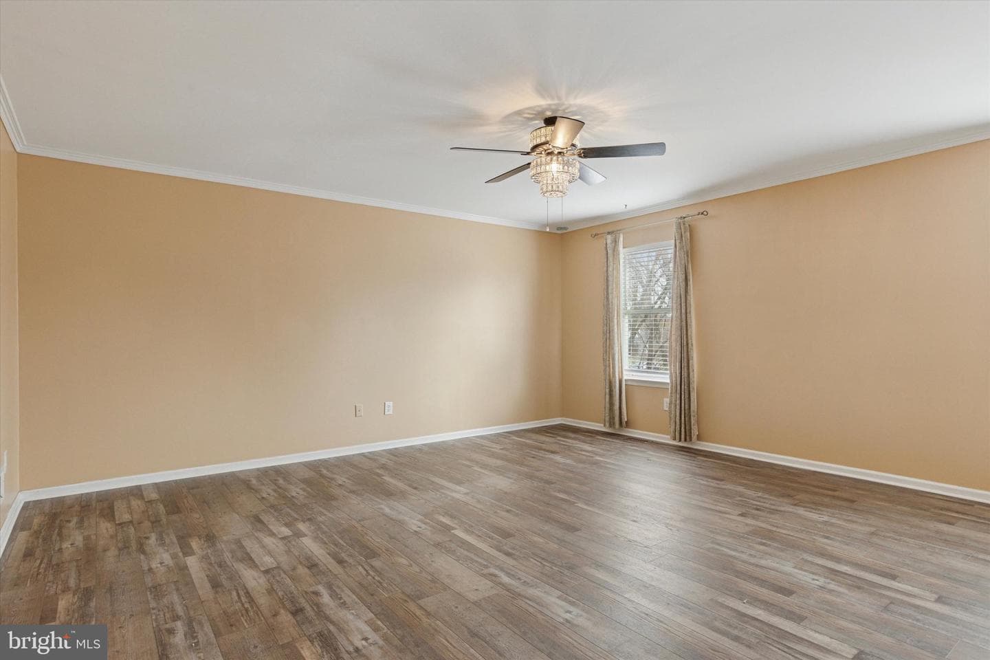 150 Station Drive photo 25