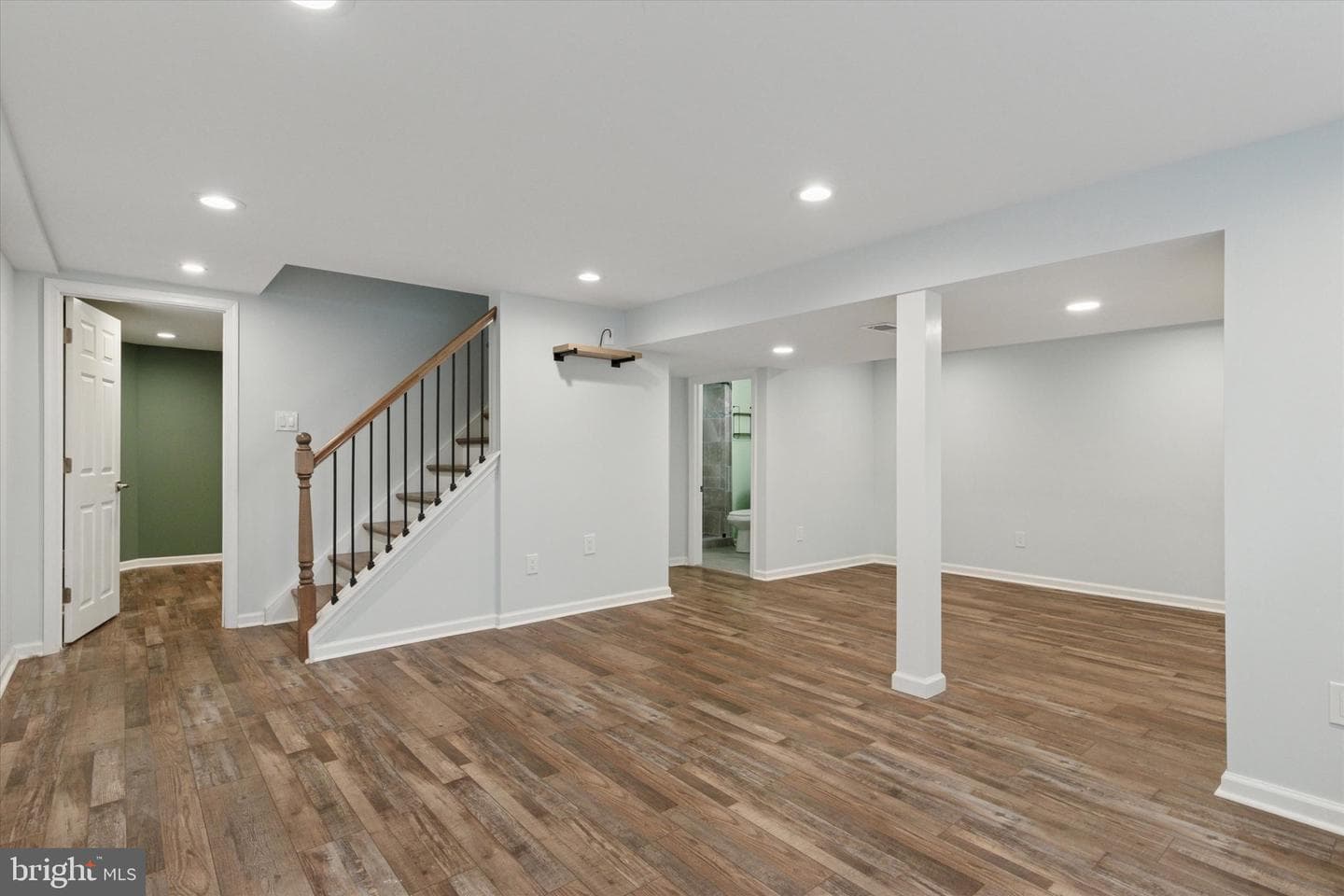 150 Station Drive photo 30