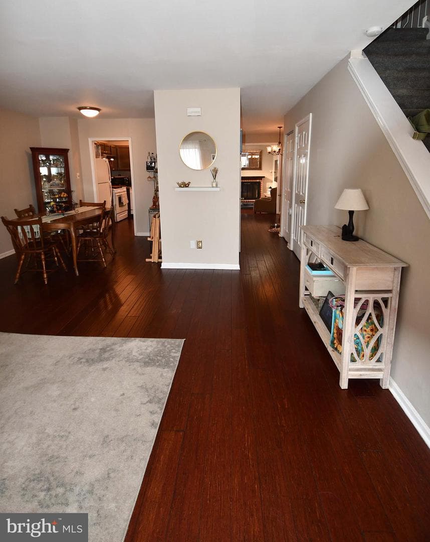 915 Craftsman photo 11