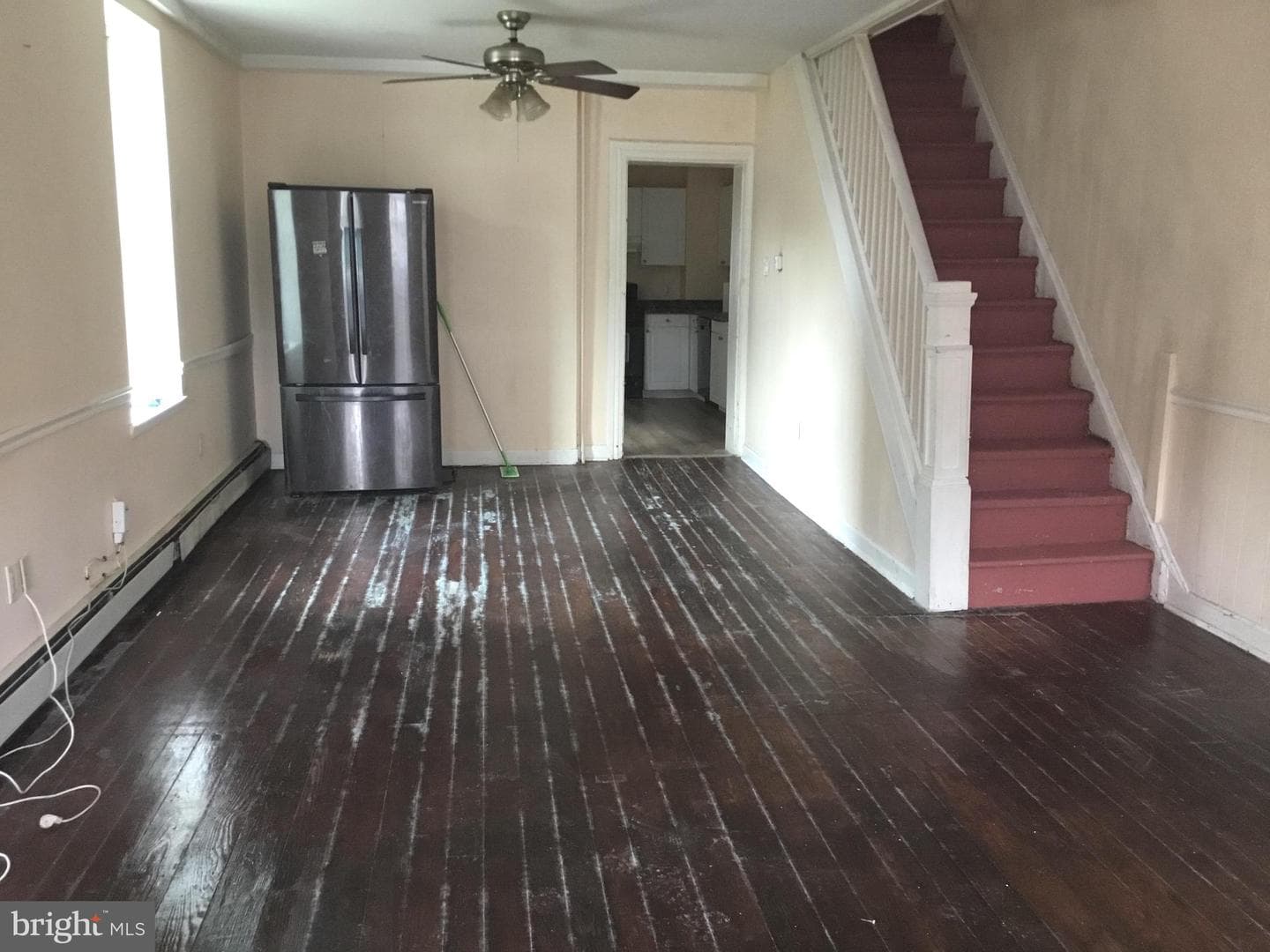 517 Stanbridge Street photo 2