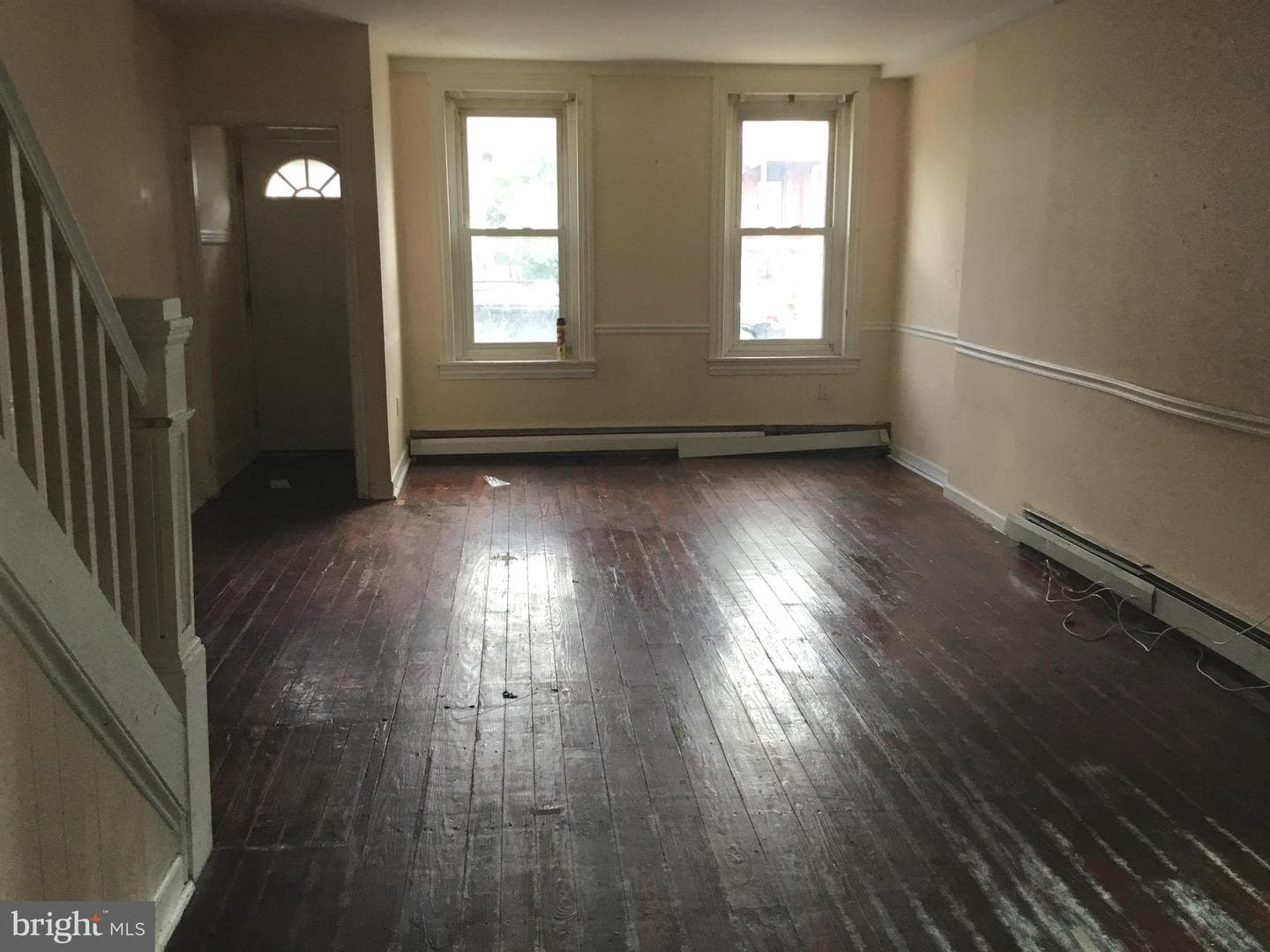 517 Stanbridge Street photo 3