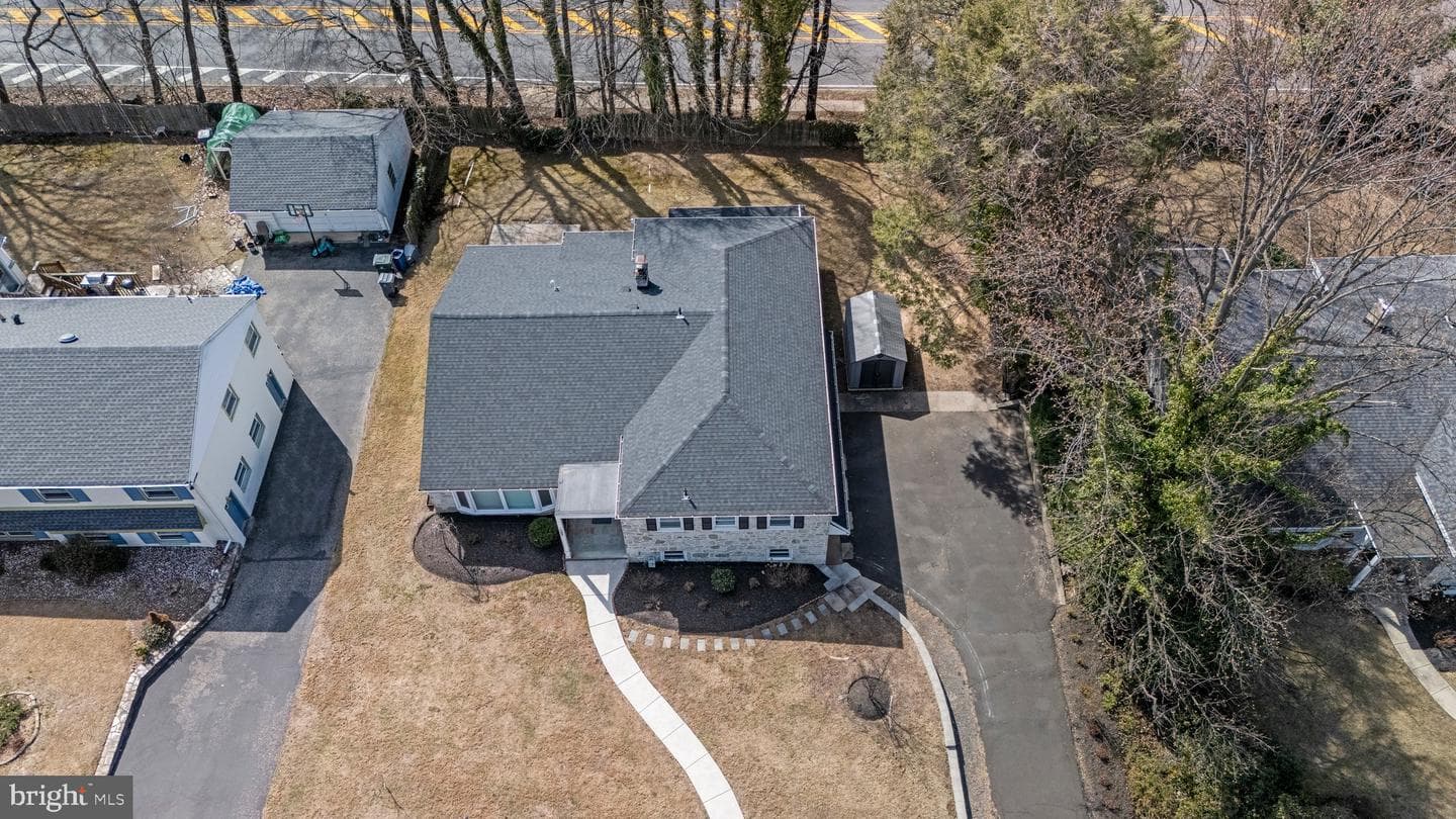 1088 Sparrow Road photo 40
