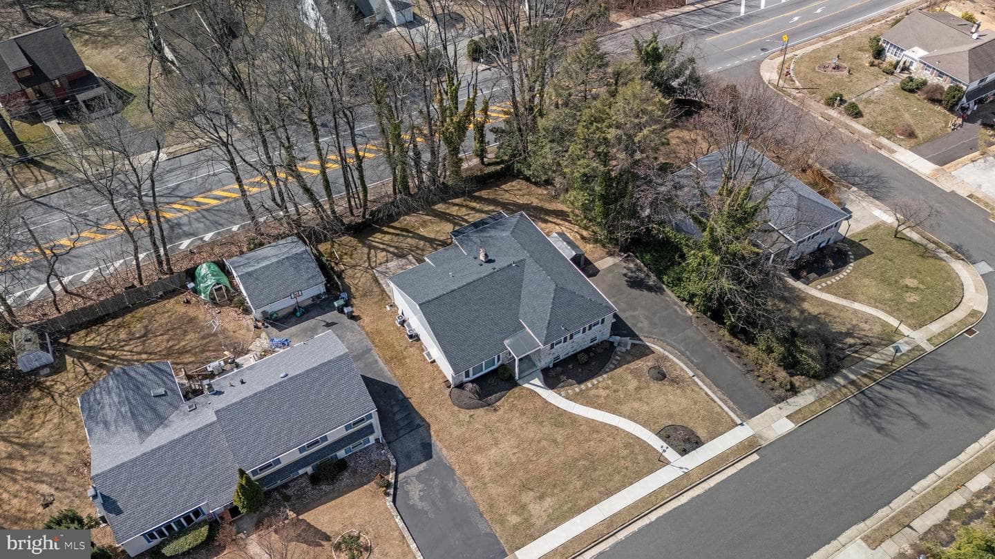 1088 Sparrow Road photo 42