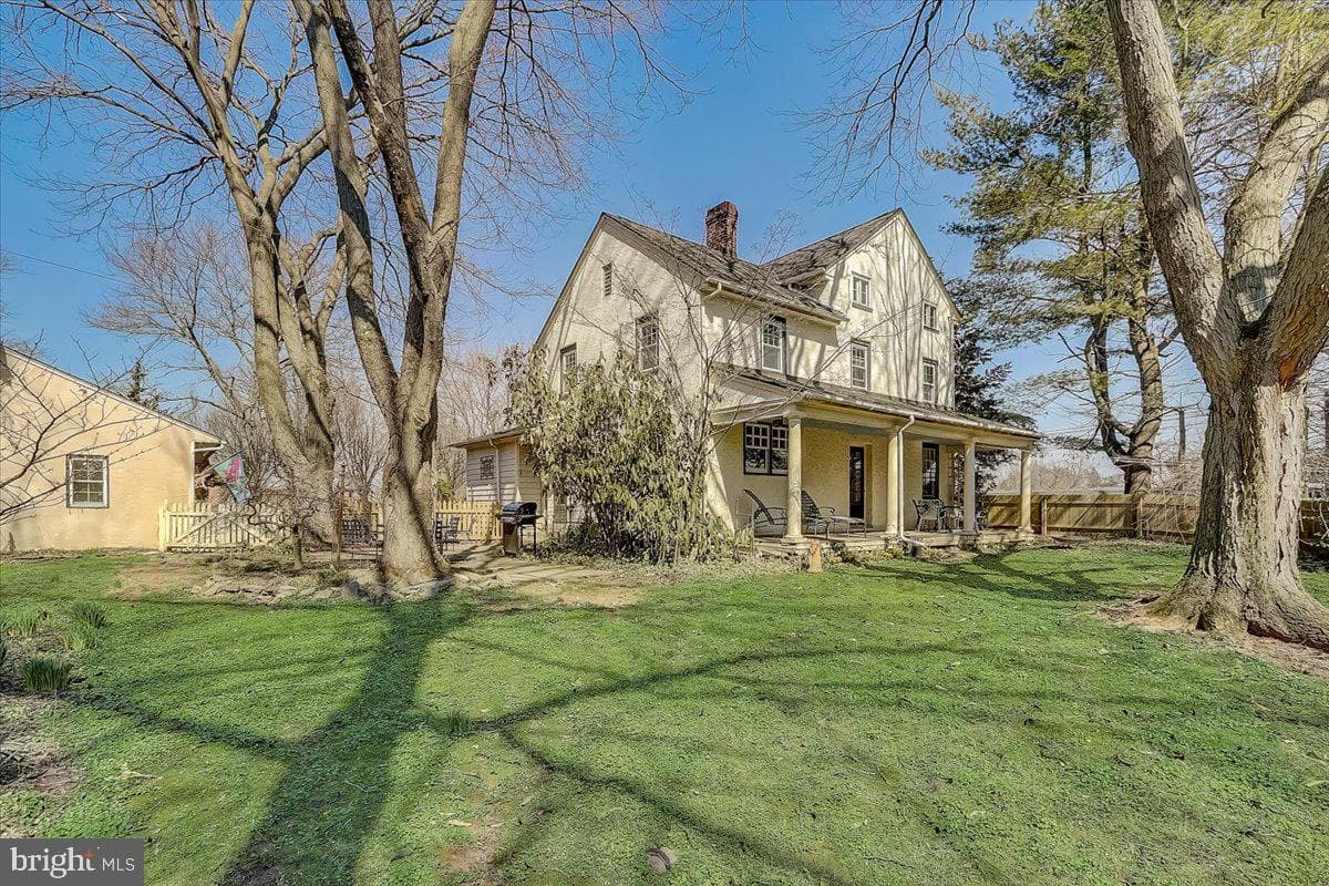 1525 Limekiln Pike, Dresher