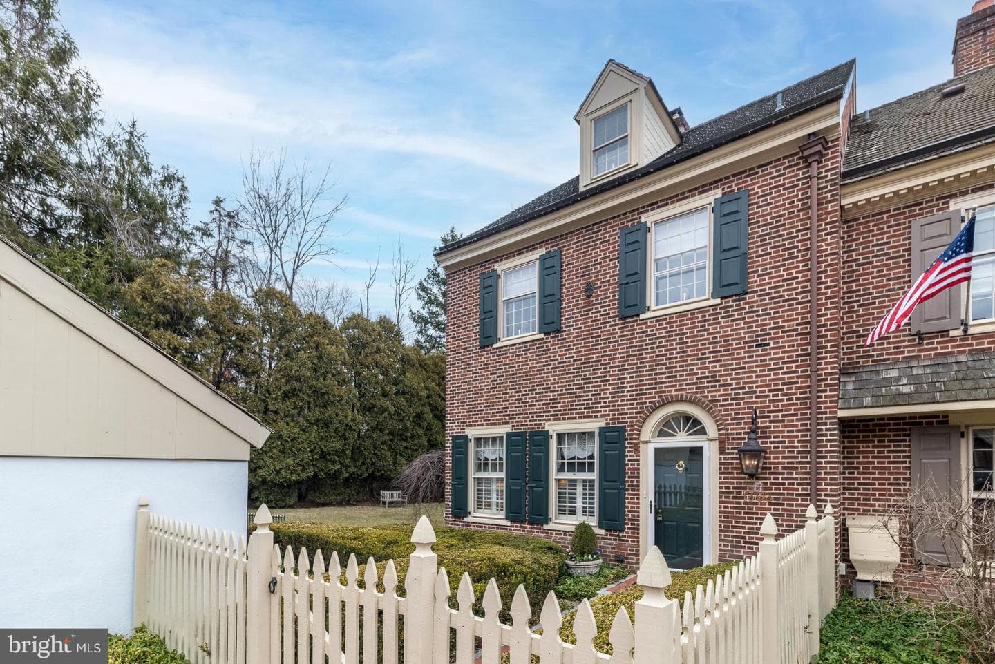 1303 Meissen Court photo 2
