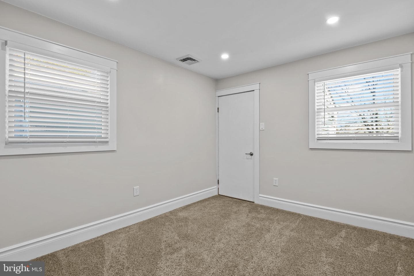 3835 Davisville Road photo 15