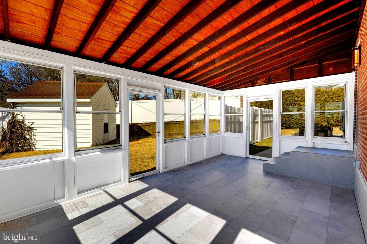 2904 Kanes Road photo 17