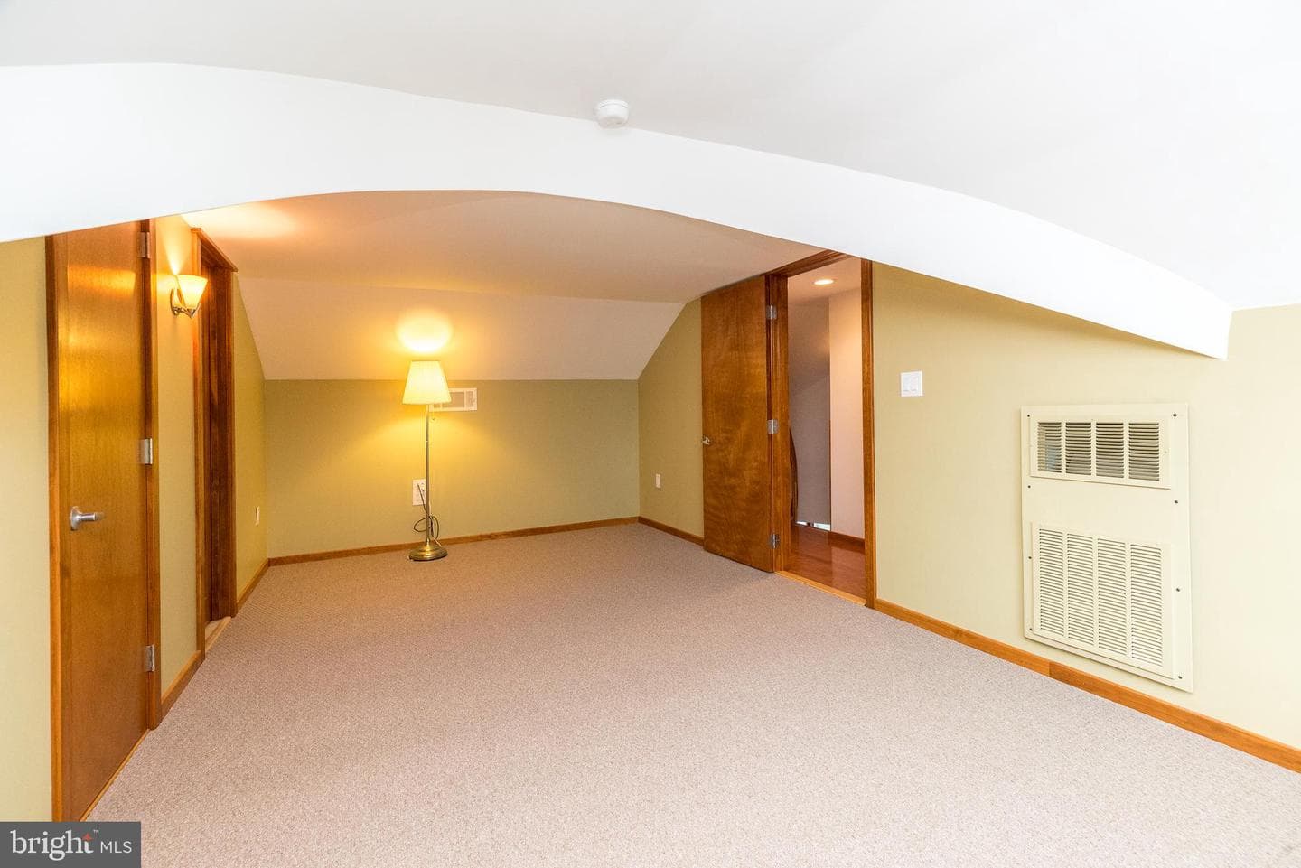 100 Norristown Road photo 34