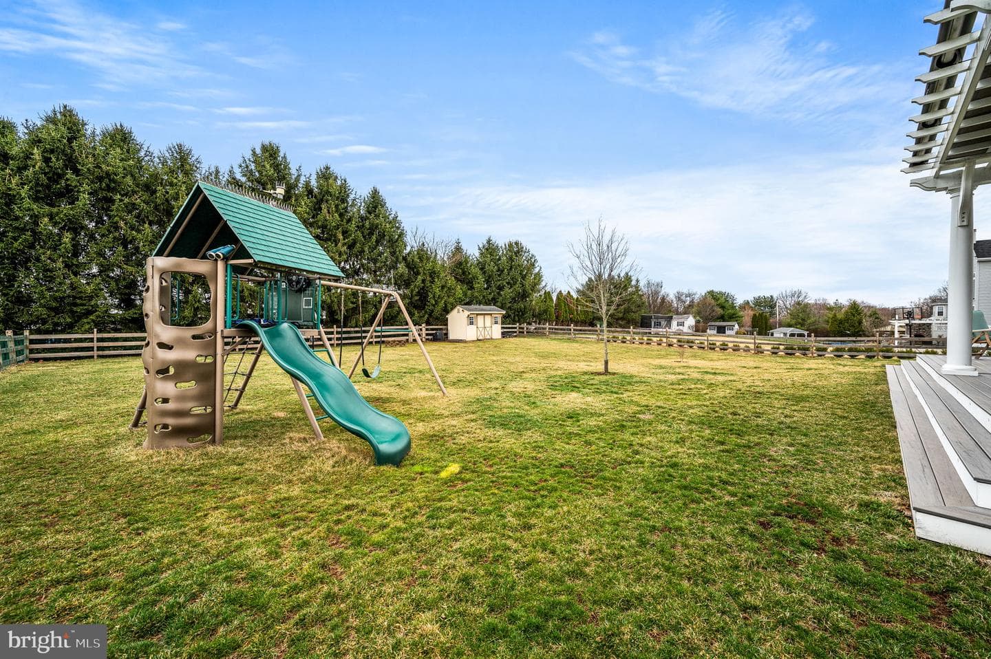 140 Fox Run Drive photo 42