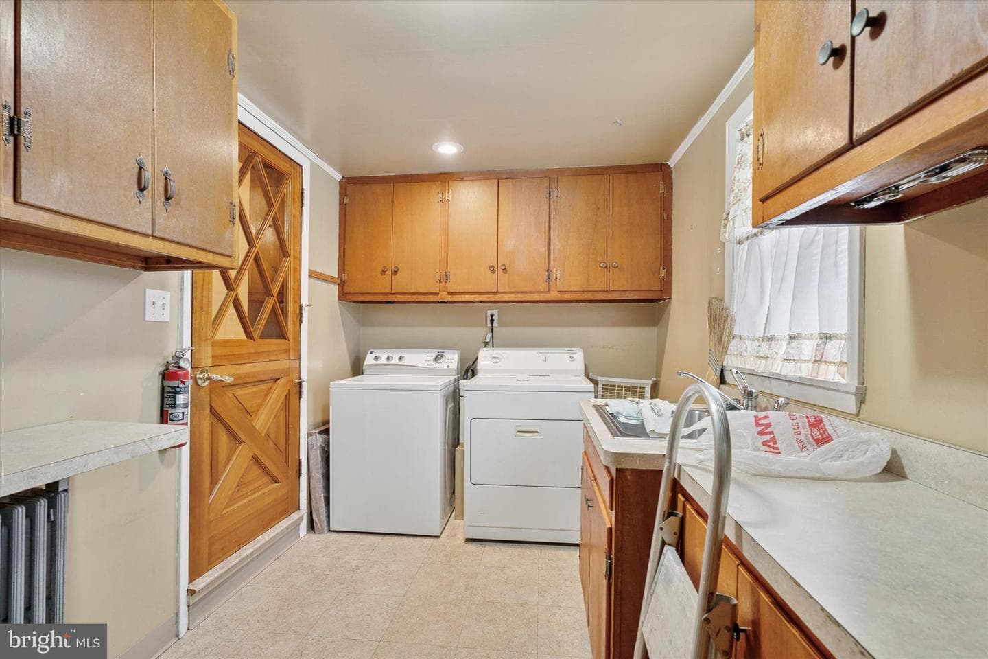 132 W 3rd Avenue photo 7