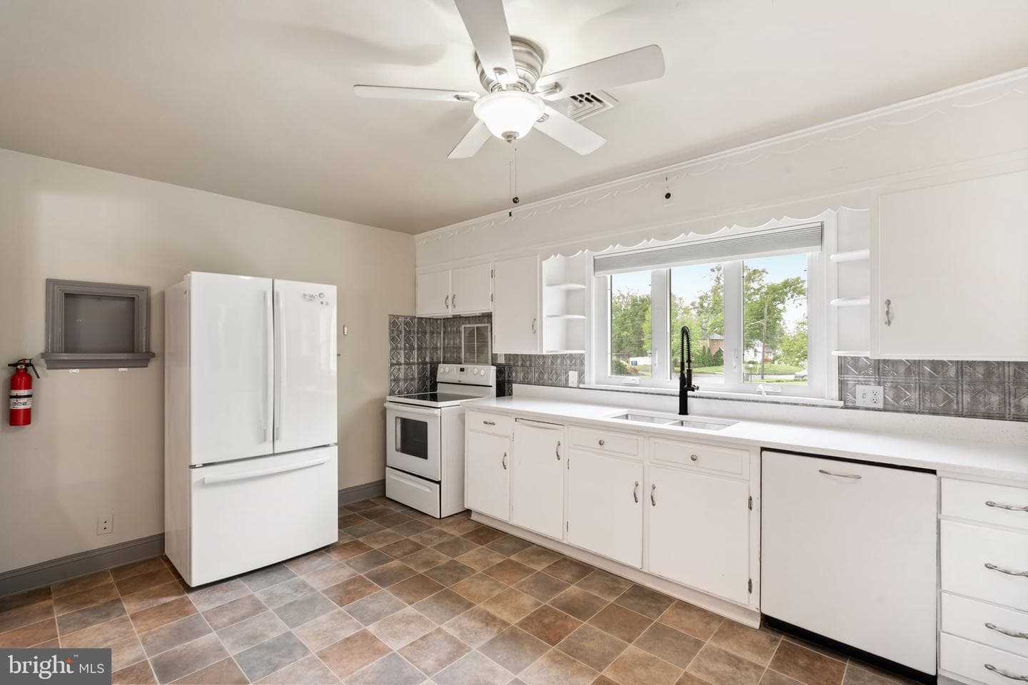 1005 Spruce Street photo 17