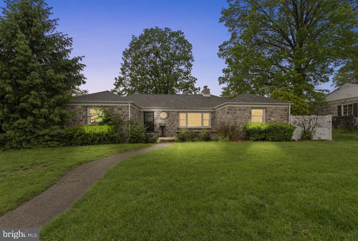 1005 Spruce Street photo 2