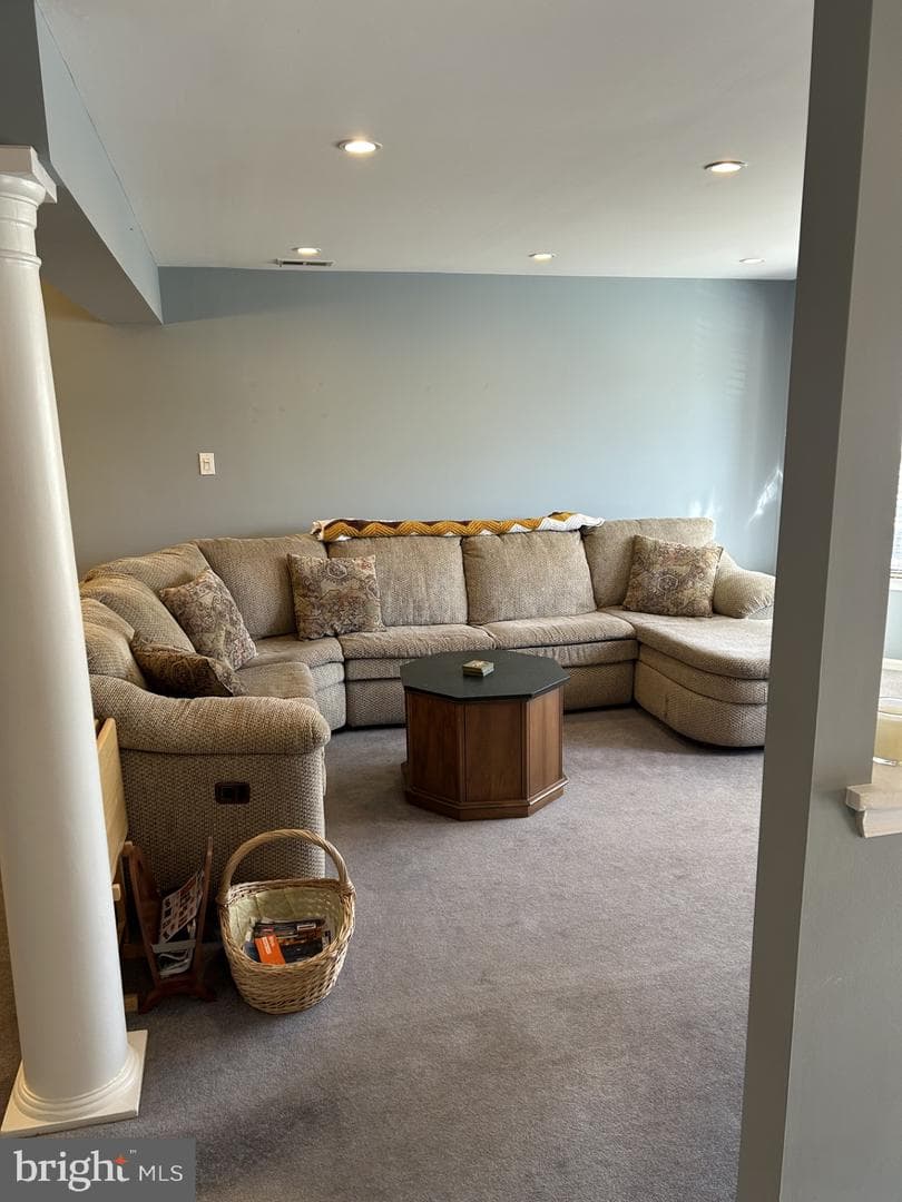 3604 Carriage Court photo 7