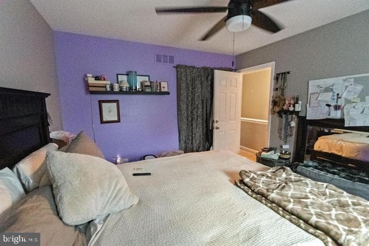 136 Hedgerow Drive photo 7