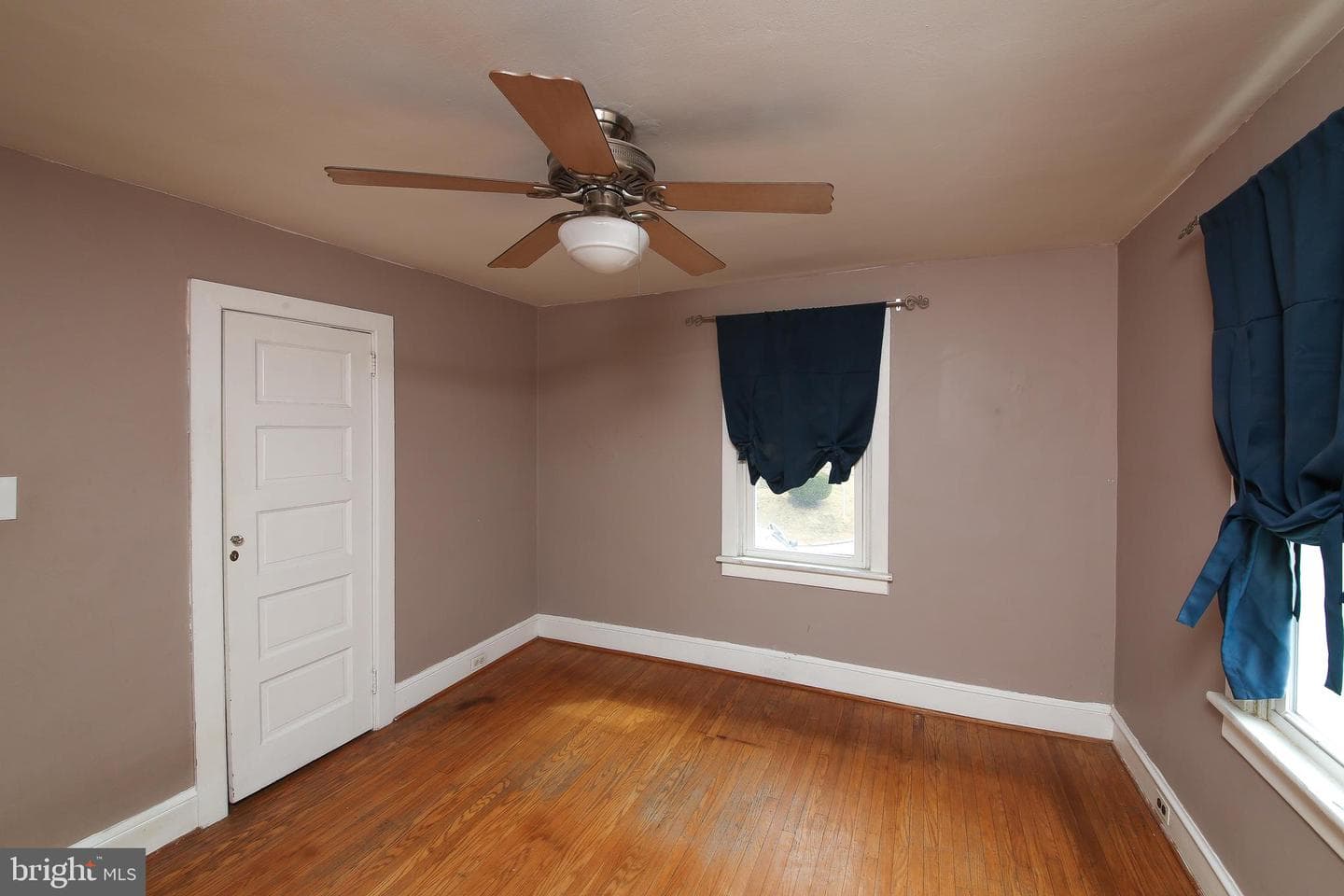 1164 Grovania Avenue photo 12