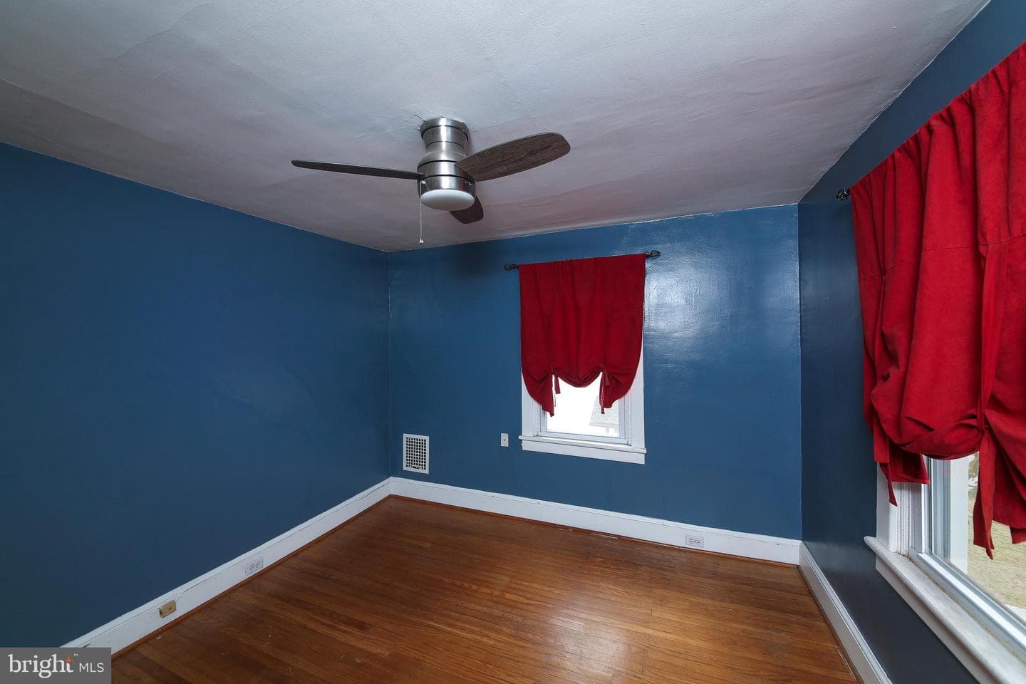 1164 Grovania Avenue photo 15