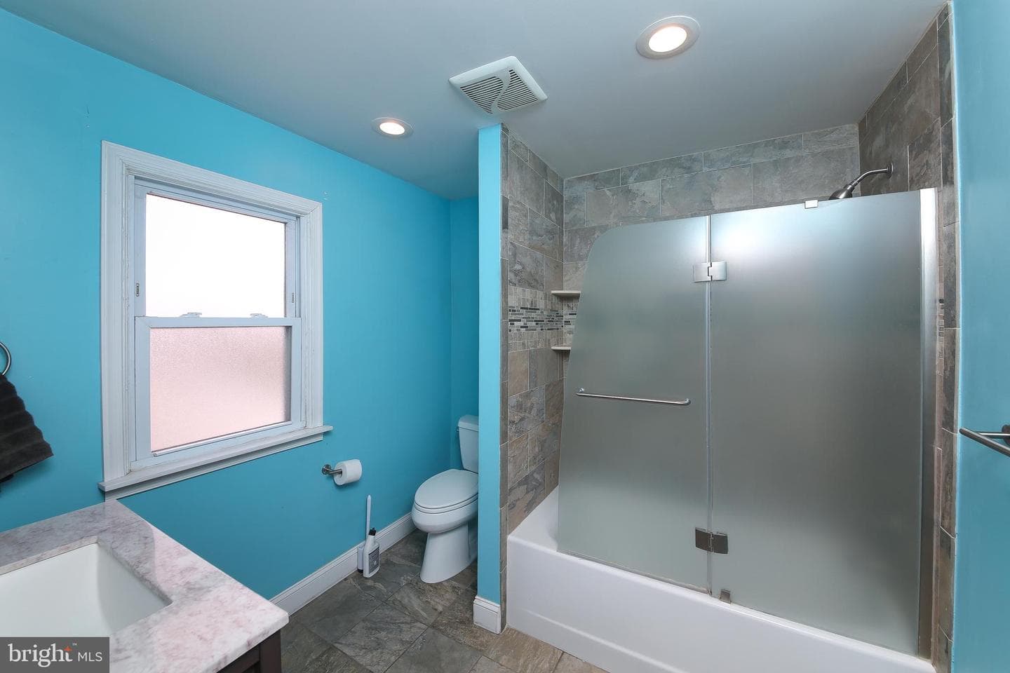 1164 Grovania Avenue photo 16