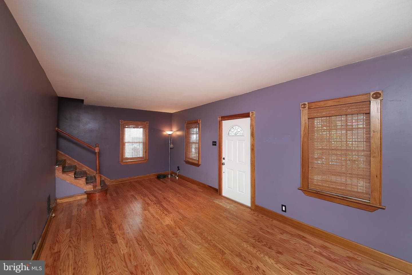 1164 Grovania Avenue photo 3
