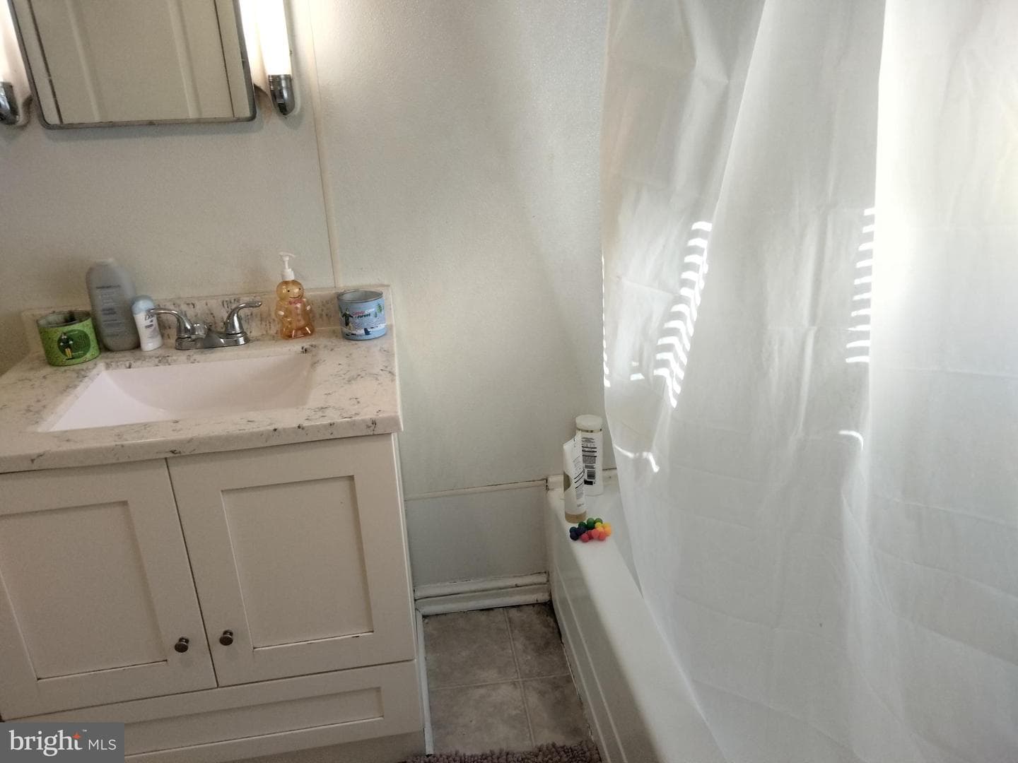 335 Ash Street photo 19