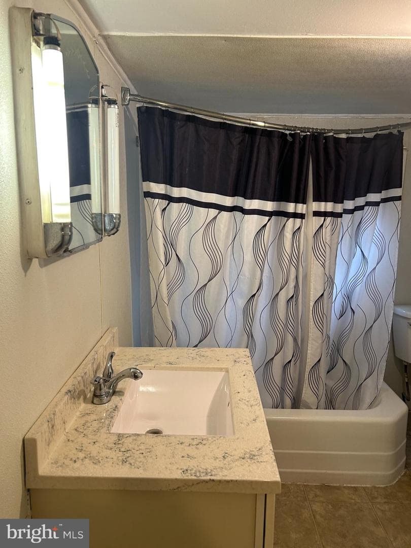 335 Ash Street photo 20