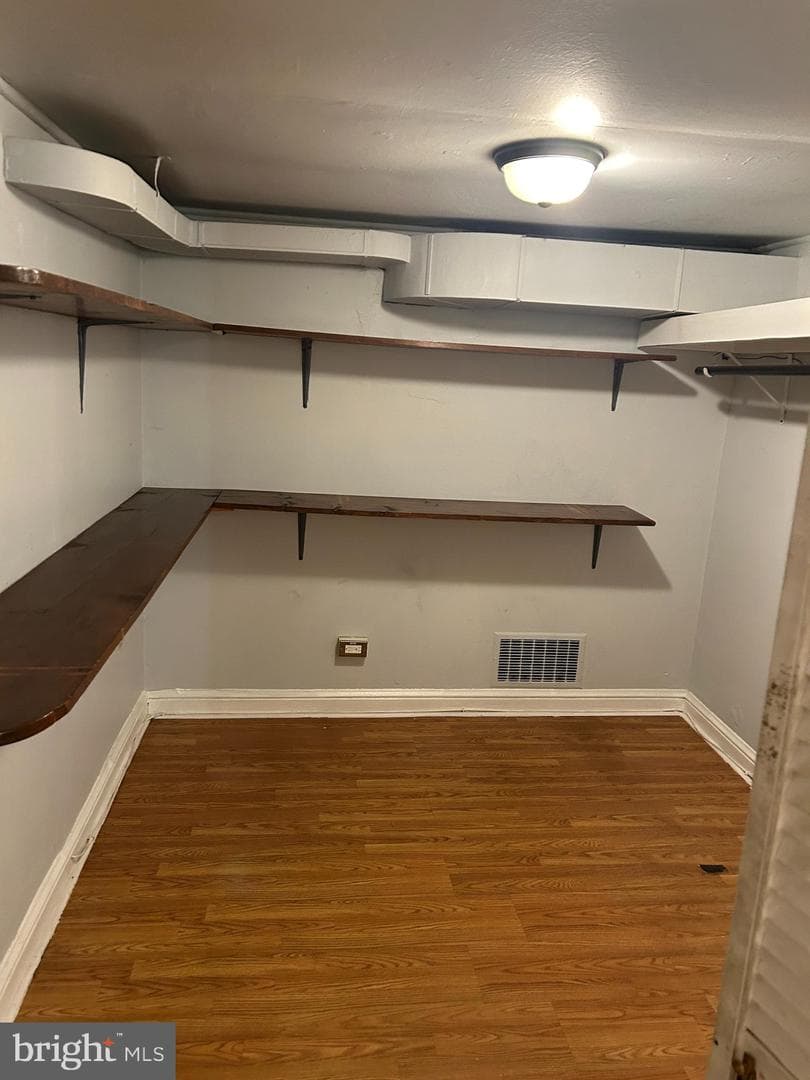 335 Ash Street photo 21