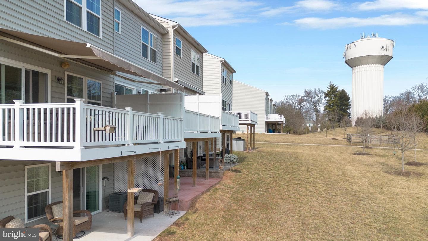 34 Jacob Way photo 35