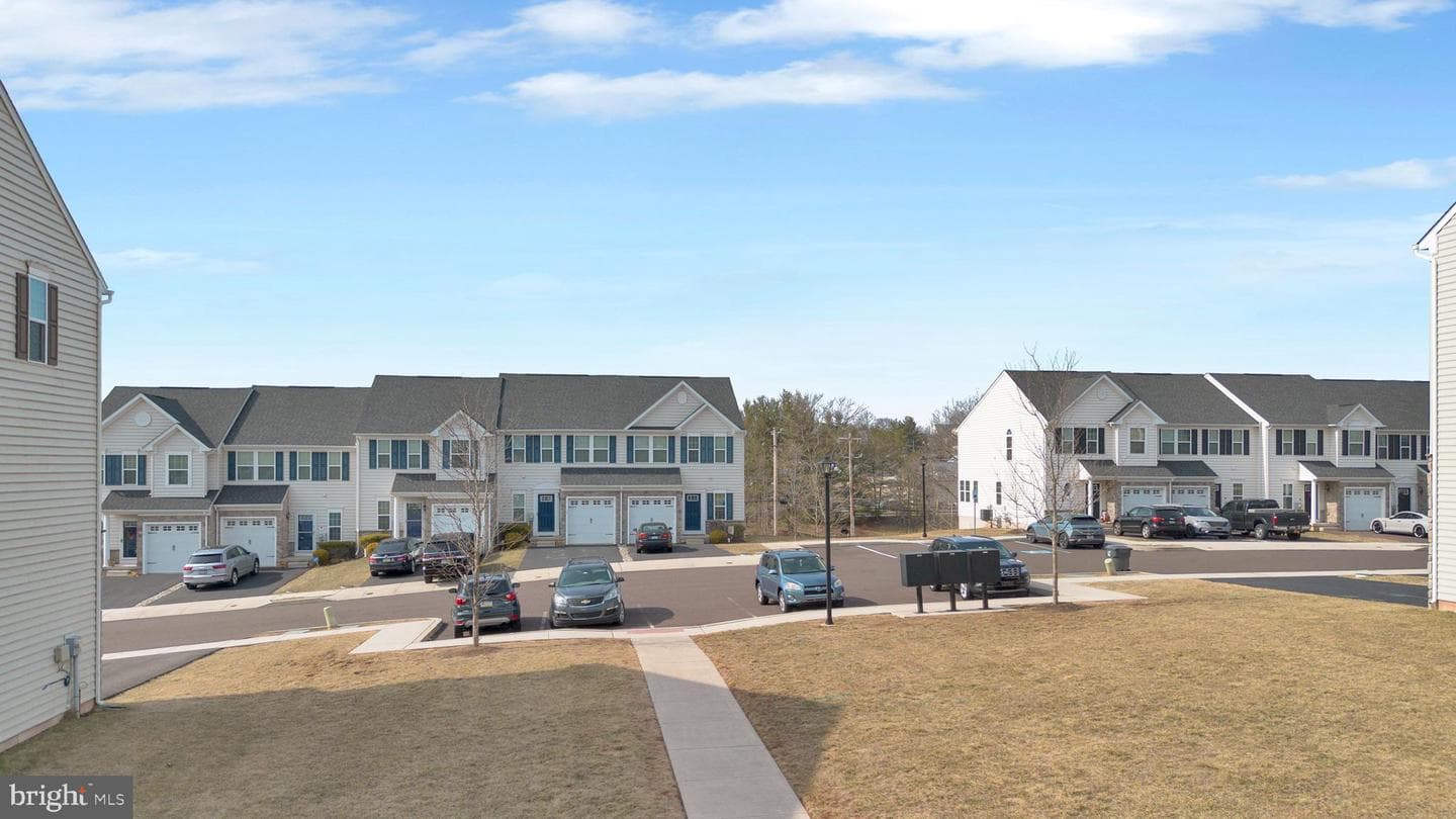 34 Jacob Way photo 43