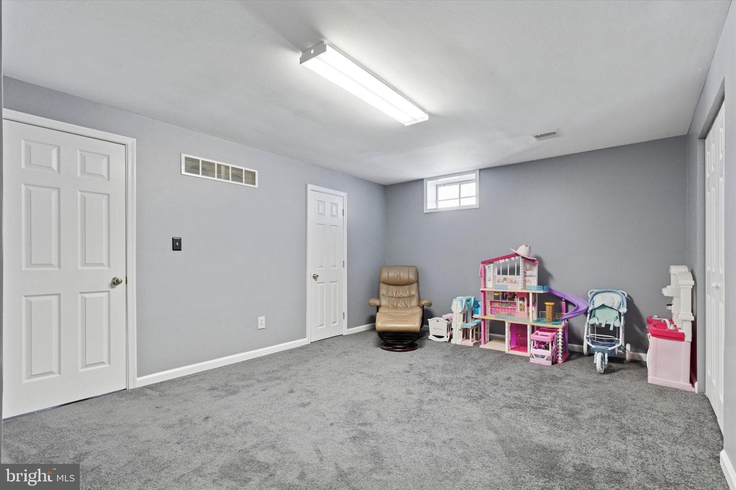 299 Bartman Avenue photo 31