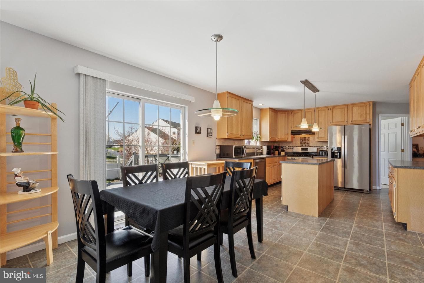 299 Bartman Avenue photo 4