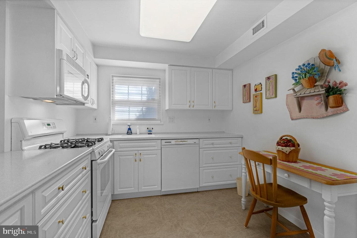 1801 Valley Glen Road #1 photo 7