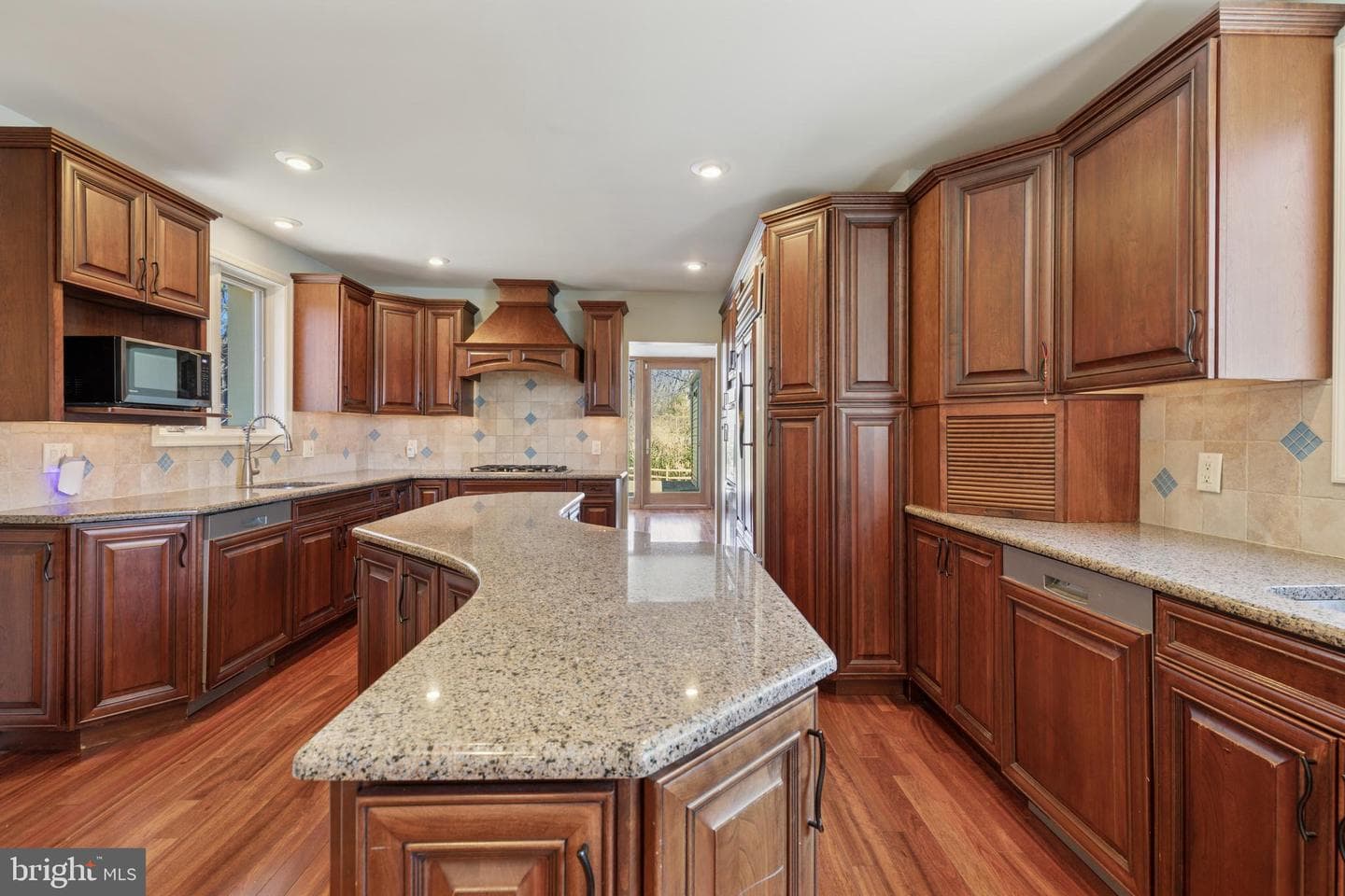 1415 Academy Lane photo 9