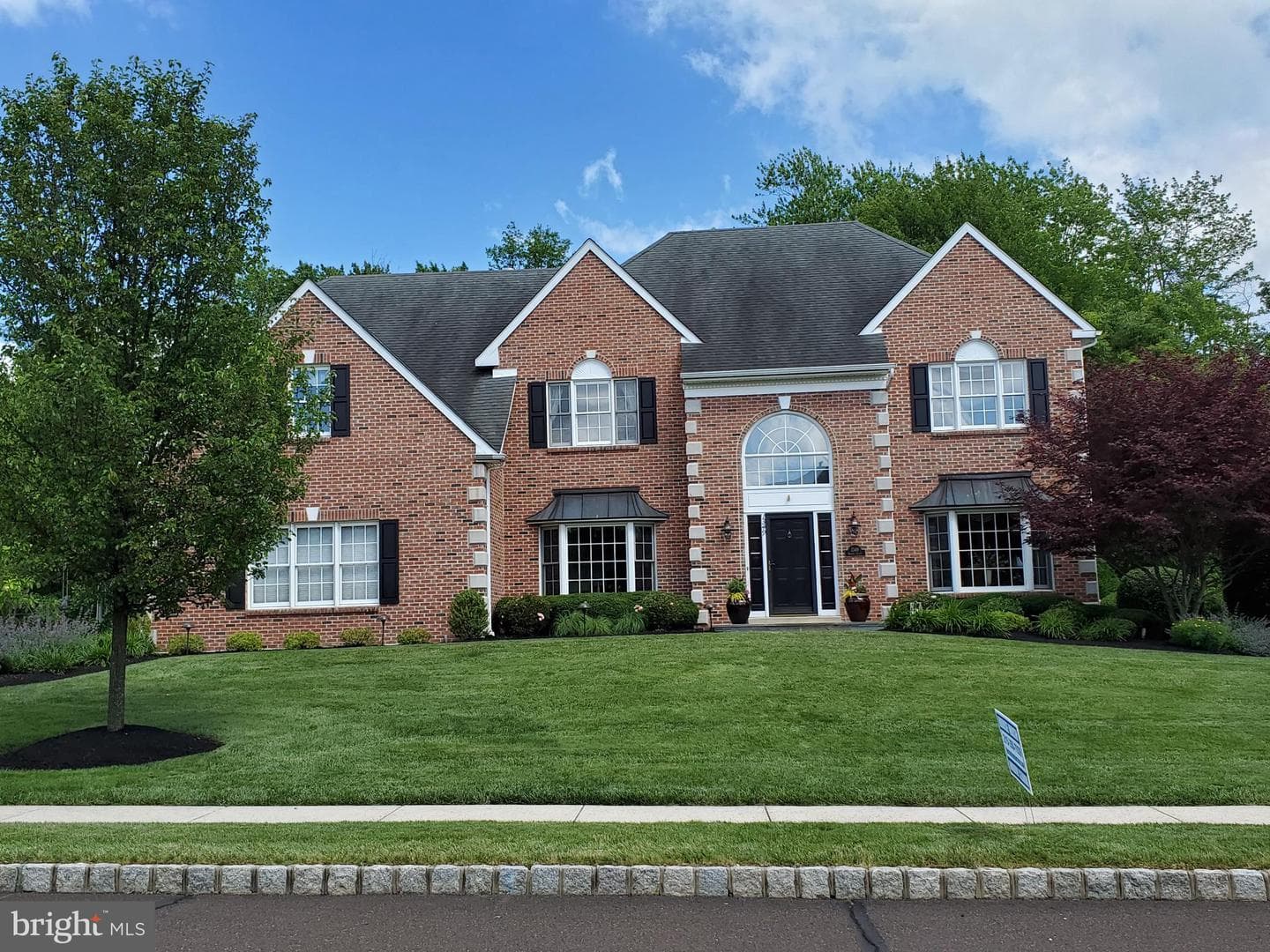 1349 Bryant Court photo 3