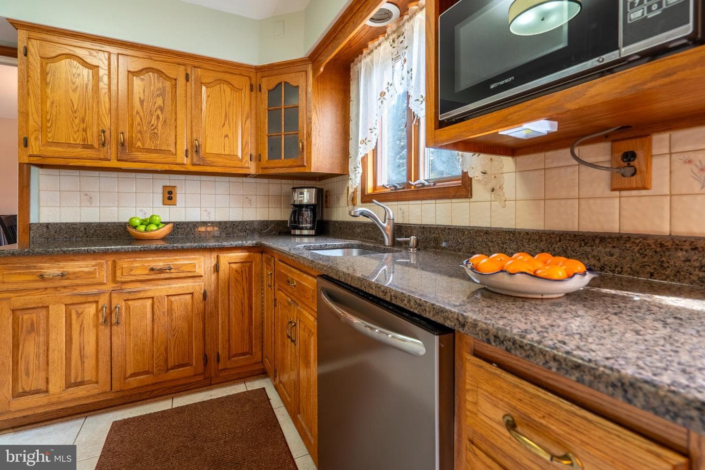 2193 Rebecca Drive photo 15
