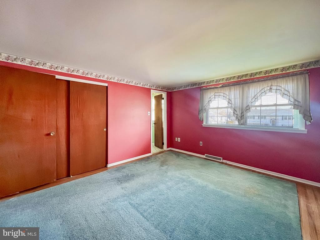 18 Maurice Lane photo 13