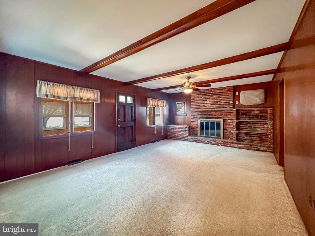 18 Maurice Lane photo 8