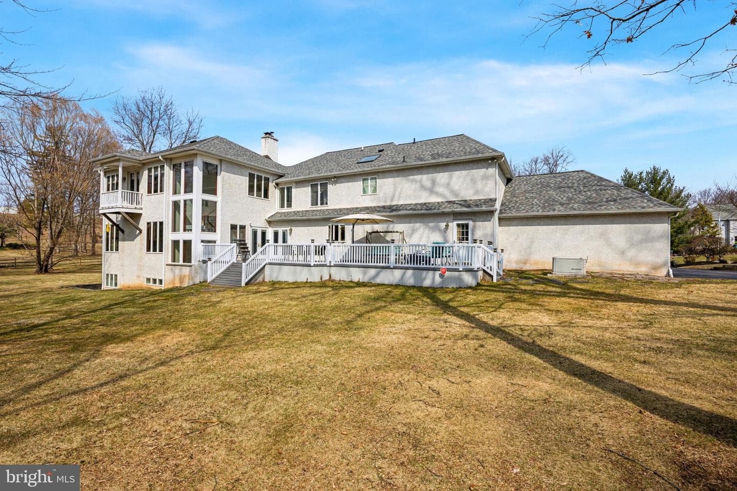 640 Chatham Lane photo 35