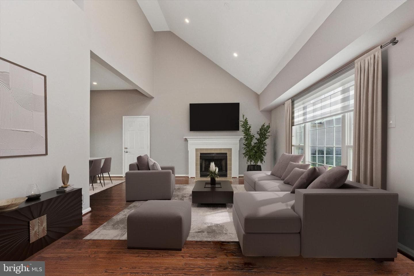 268 Tulip Tree Court photo 4