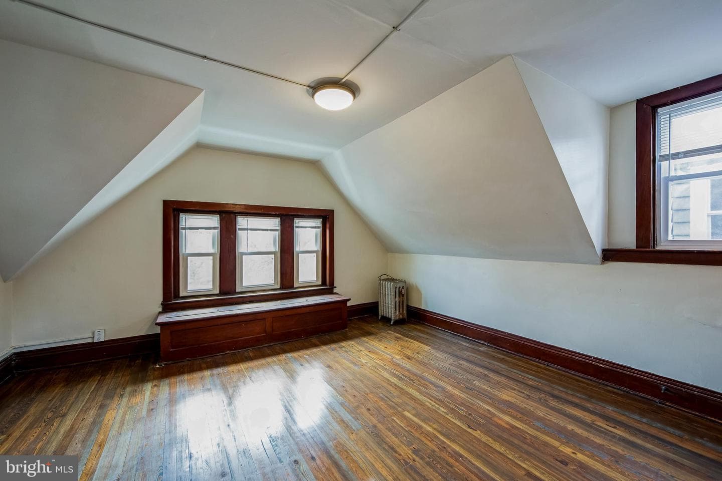 363 N Charlotte Street photo 24