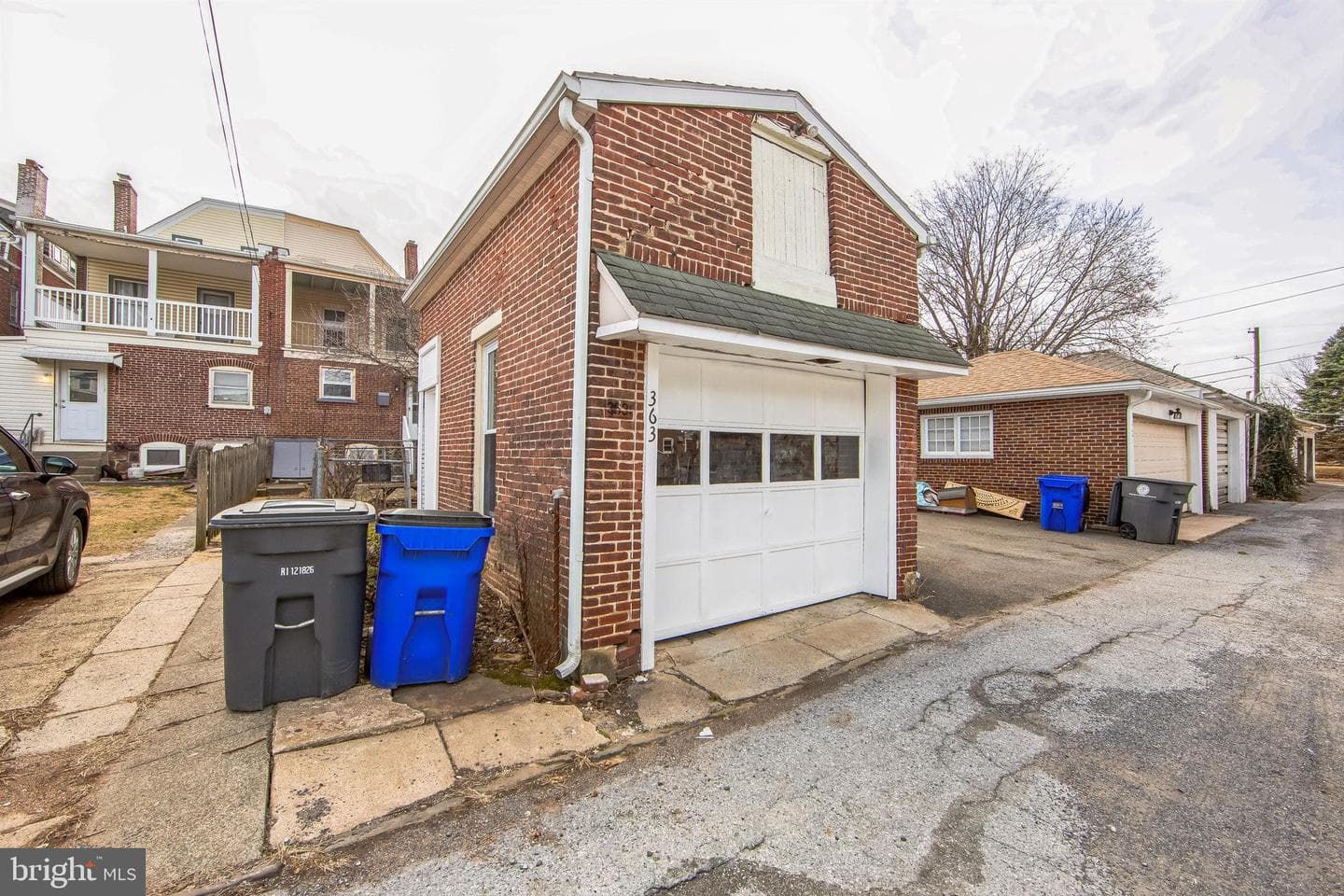 363 N Charlotte Street photo 32