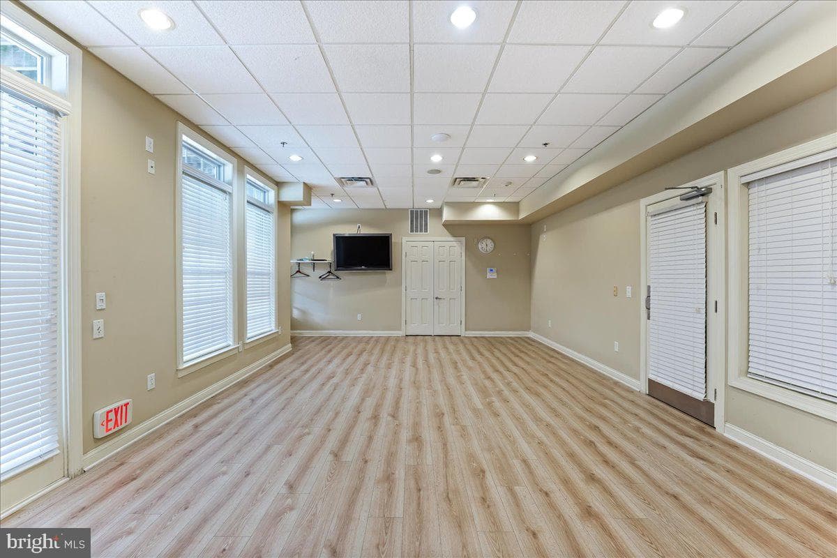 456 Peters Way photo 32