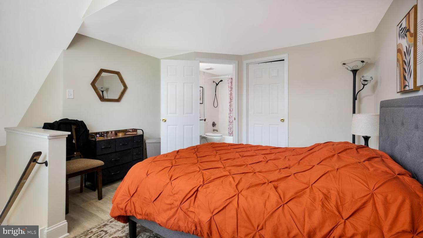 1107 Black Haw Lane photo 14