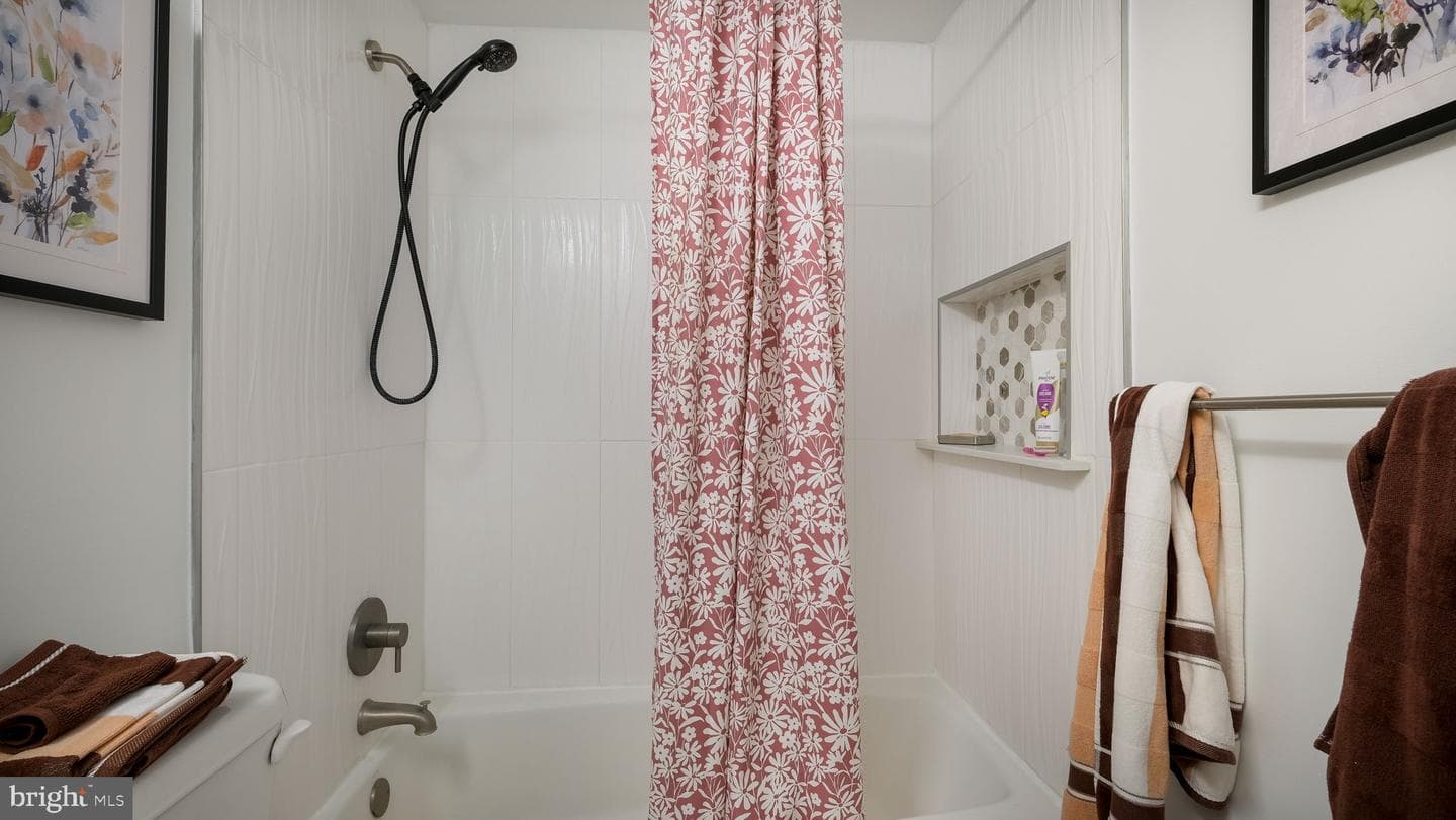 1107 Black Haw Lane photo 19