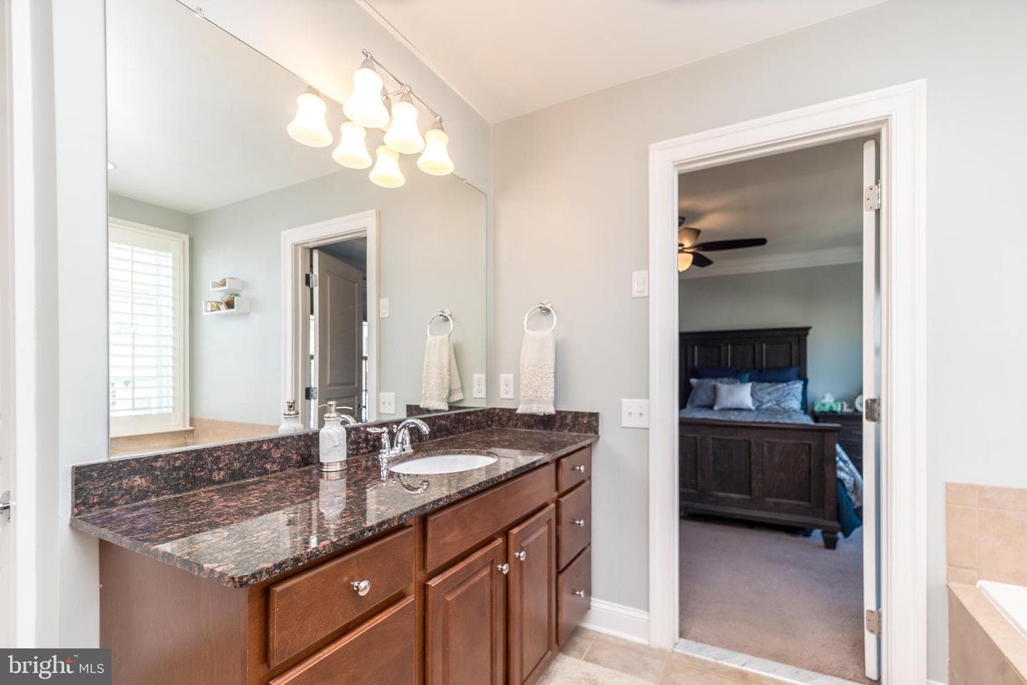 213 Bishop Drive photo 16
