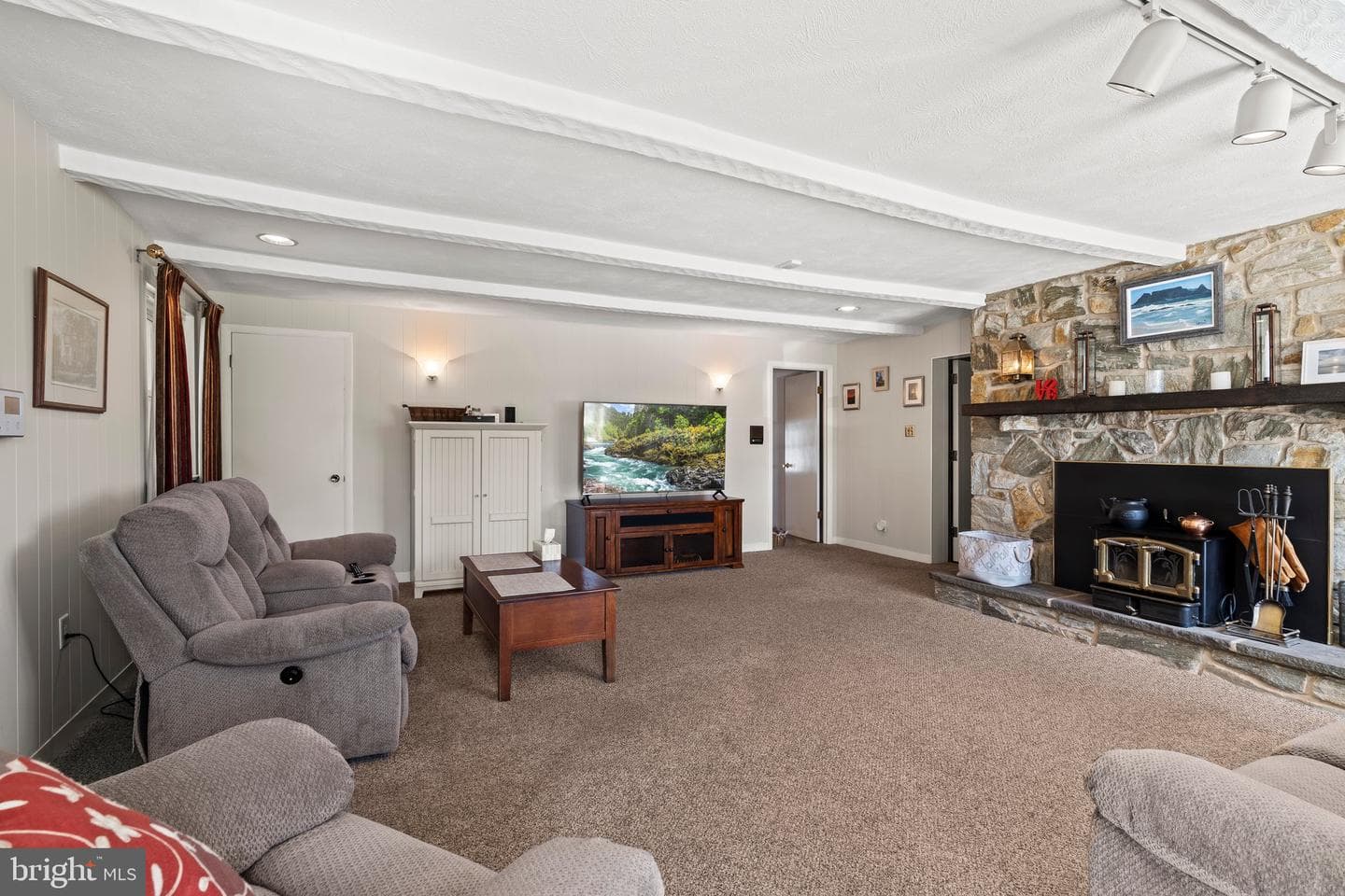 694 Egypt Road photo 12
