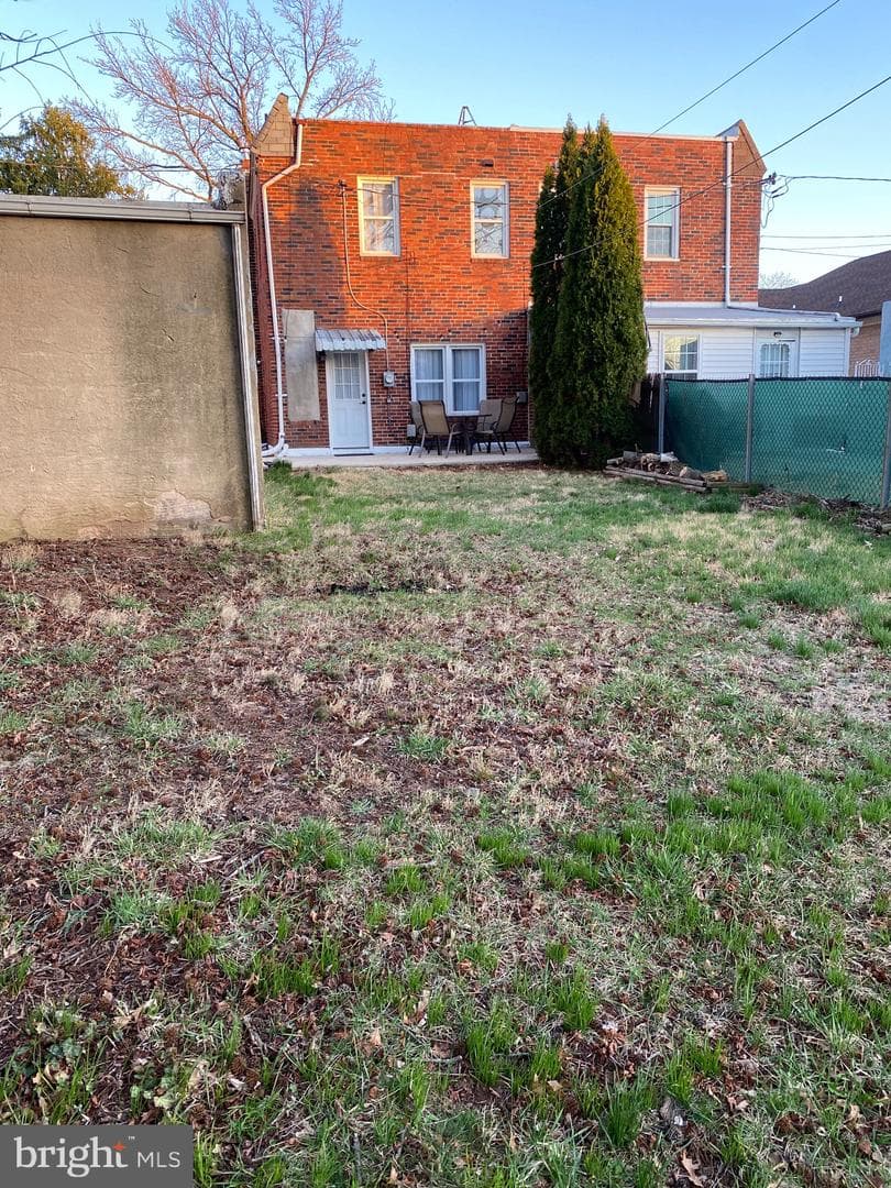 1805 Powell Street photo 20