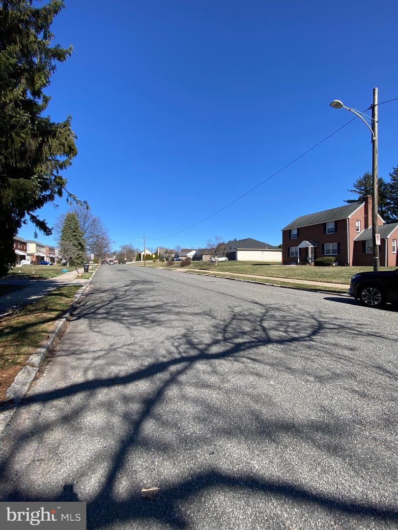 1805 Powell Street photo 22