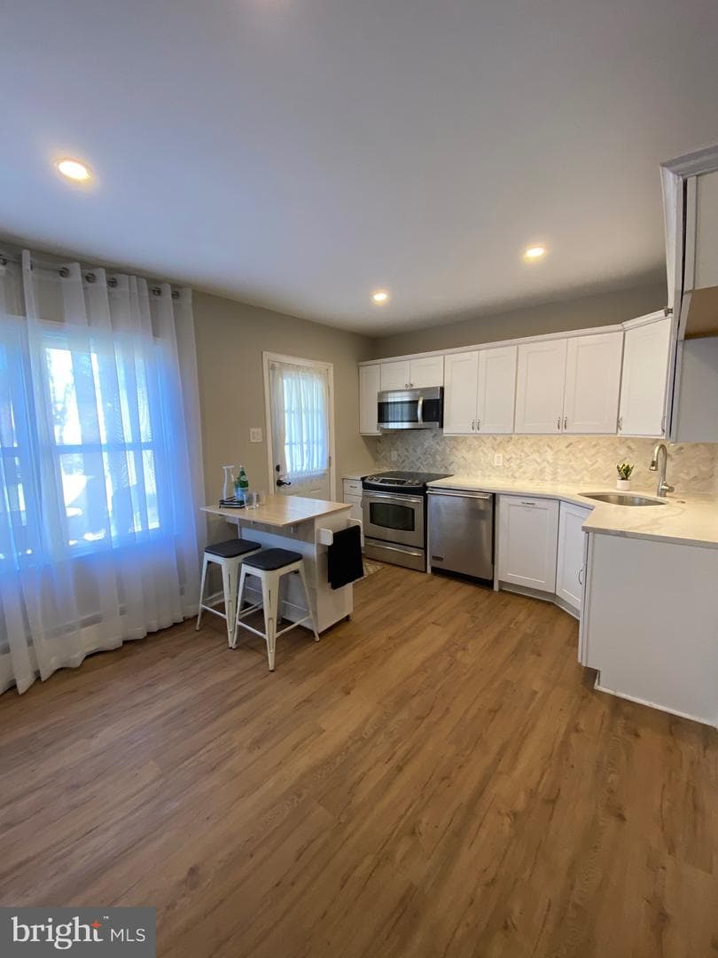 1805 Powell Street photo 8