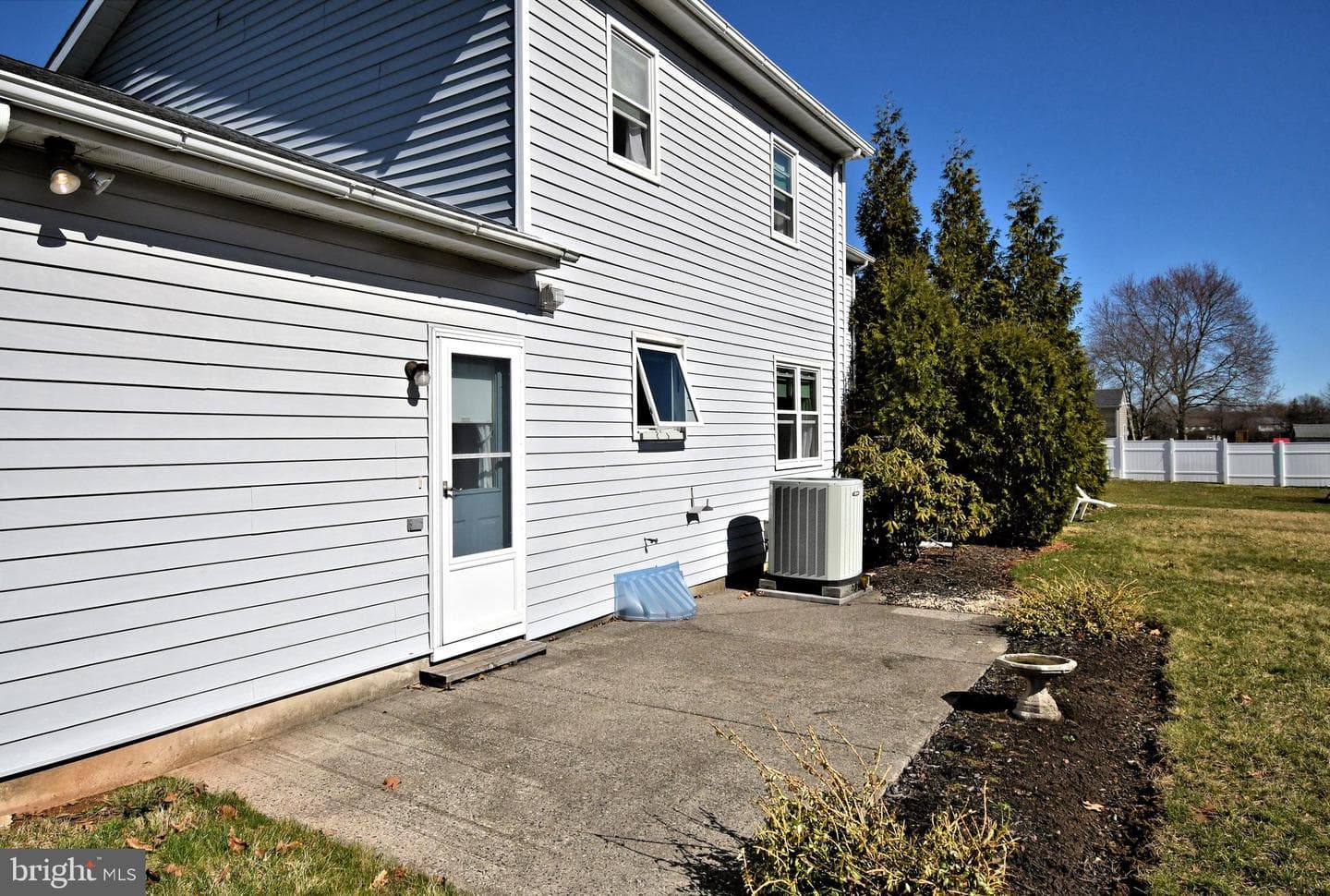 1369 Fairgrounds Road photo 28
